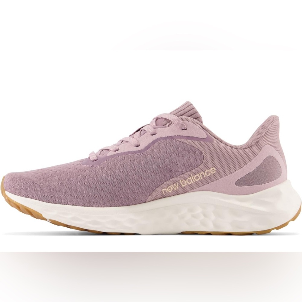 New Balance Women's Fresh Foam Arishi V4 Running Shoe (12)